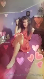 Just made some tiktok feet funnies tell me if you liked them part 1