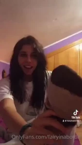 Wanna dance with my feet