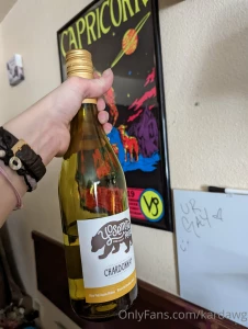 I m vibing let s mingle