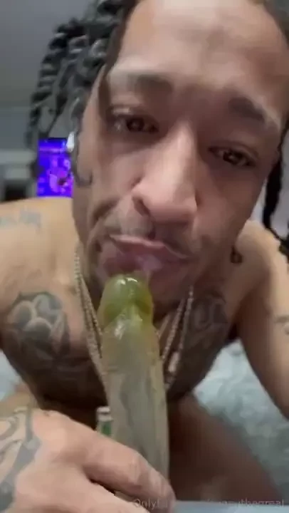 Are you bigger than my toy 