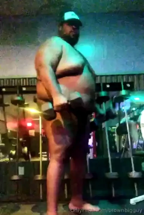 Short workout clip not sure why the picture is not the greatest 