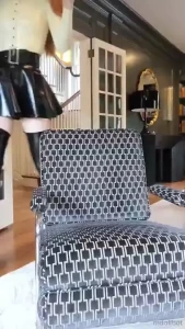 Relax to these extremely prim and proper rubber sounds lt 3