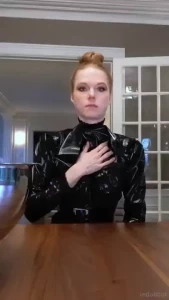 New video under the table 18min 23 sec sit across from me and watch