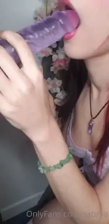 Apr s t avoir montr son jouet elle d cida de te montrer ses talents en part 1 