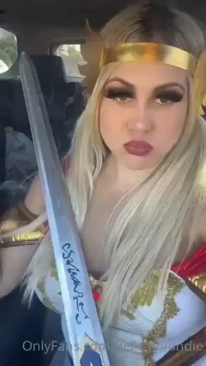 There are no red flags with me i am the ultimate green flag i have 