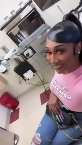 In manhattan new york here for my pre-op examination this facility is part 3