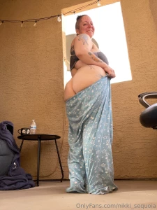 3 nudes cuz we hit the goal thank you filming a timeline video right