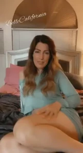 Just like you i m waiting to chat too get in your pajamas and cum say