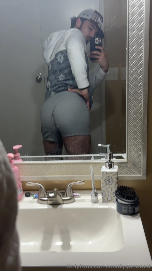 Ugh pay attention to me 