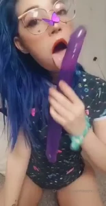 Butterfly dick sucking