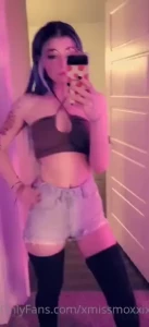 Who likes my cute outfit