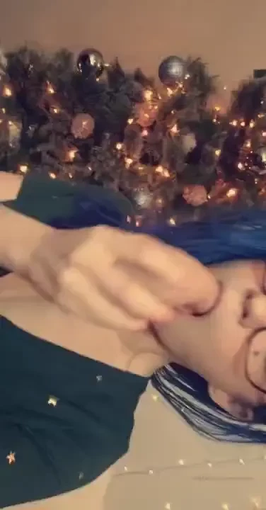Showing off my deepthroating skills 