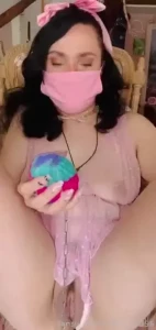 Enjoying my new egg from phreak i think this might become a daily wear