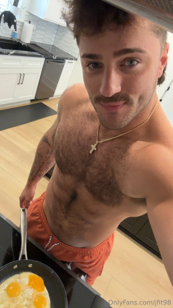 Live went too crazy last night idk if i can send it out so imma pick 