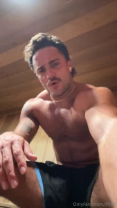 No flex zone sending yall something crazy in the dms rn