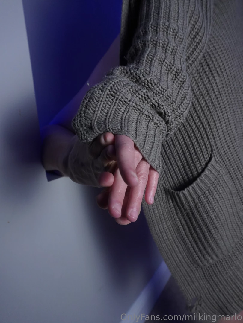 Gripping them tuddies haaarrrddddd woof so many toooeeeessss if you part 12 