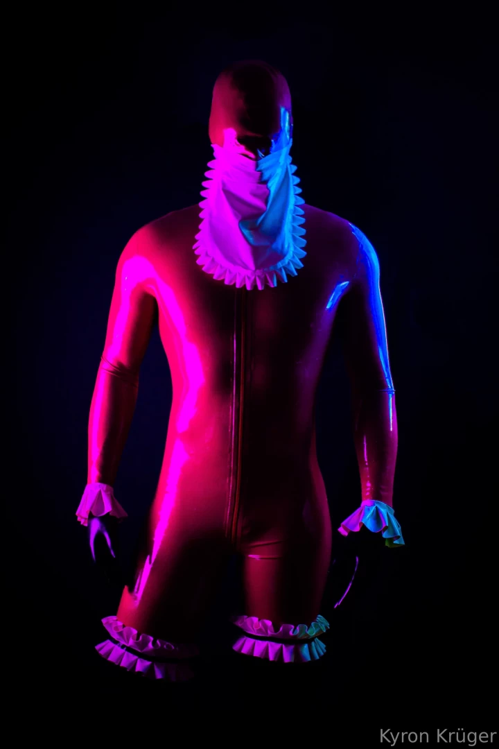 What s inside santa s sack part 3 