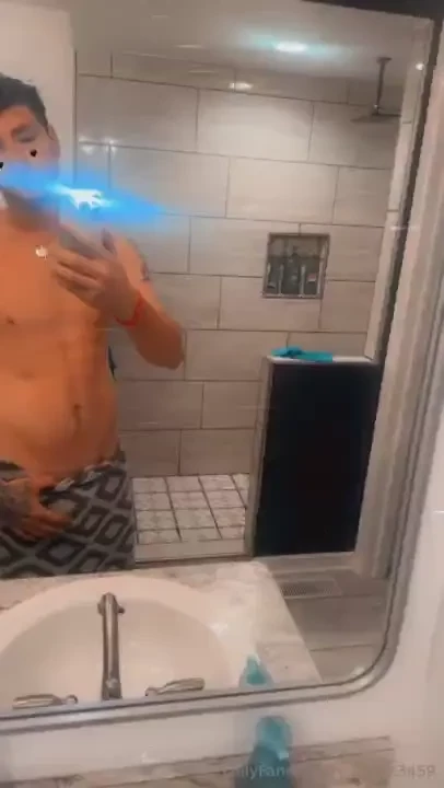 Hello and welcome to my only fans i love interacting with my fans 