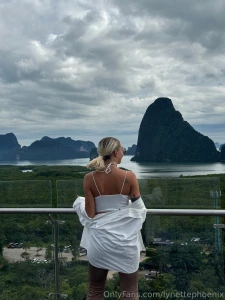 It s beautiful isn t it part 2