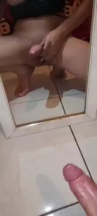 Cumming mirror delicious 