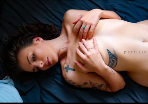 What s your favorite color do we share that in common drop your answer