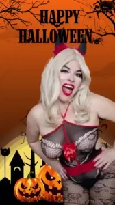 Nuevo video squirt halloween check your dm mira tus mensajes papy