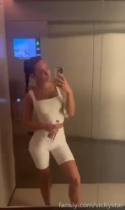 If you re going to fuck me which hole are you going to fuck first here