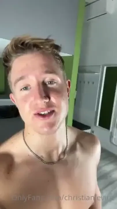 New video is cumming 