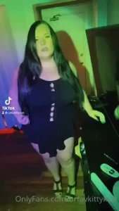 Follow my tik tok urfavkittykatt part 1