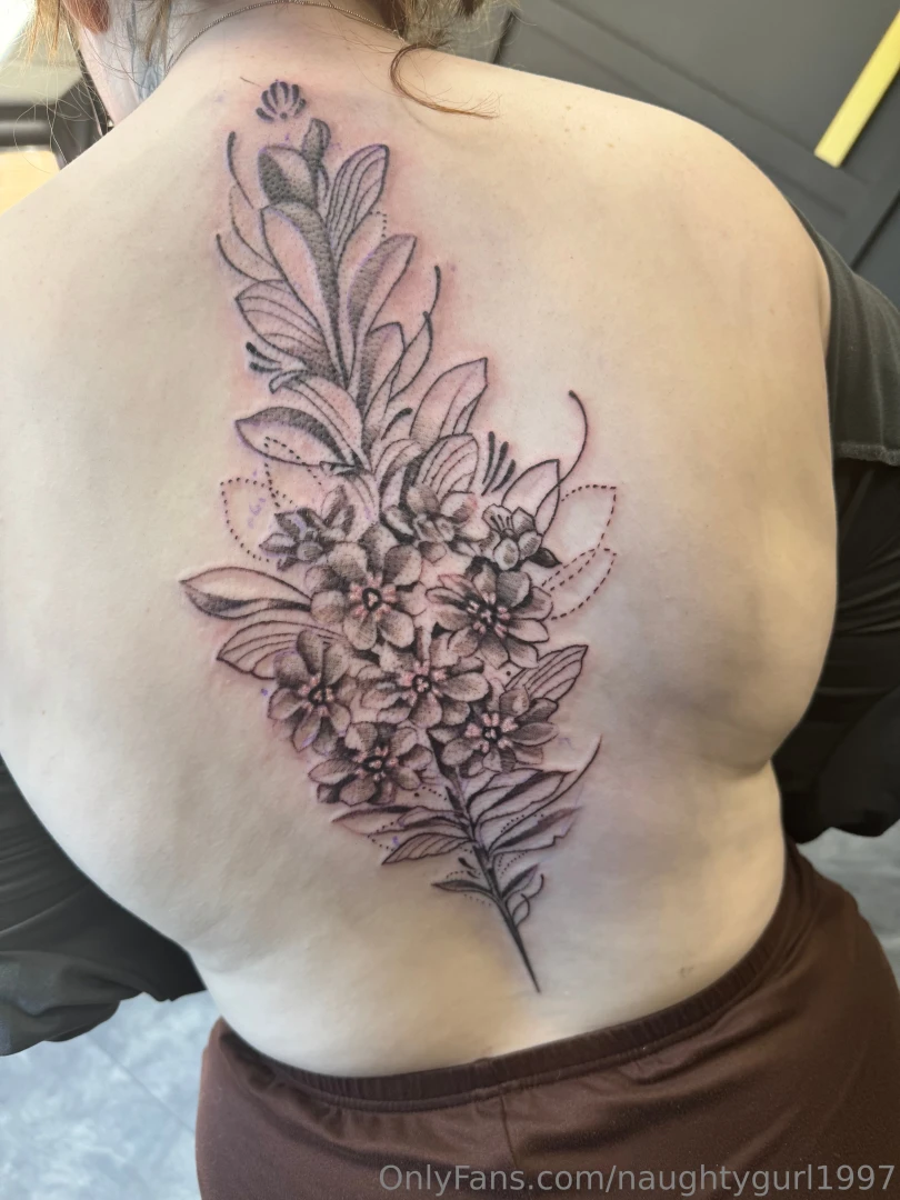 New tattoo done today tip if you love it 