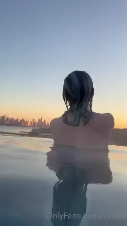 Today is my birthday and the day i discovered that my brand new iphone 