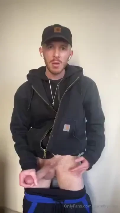 My white boi pulling up today from brooklyn to put sum nut it my juicy 