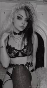 Im still obsessed with this lingerie set tips of 5 10 extra photos part 5