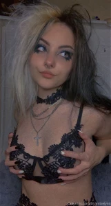 Im still obsessed with this lingerie set tips of 5 10 extra photos part 6