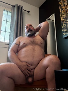 Had some vacation time and spent a lot of it hangin out with part 2