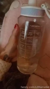 I got this awesome water bottle back in 2022 when i was last pregnant part 1