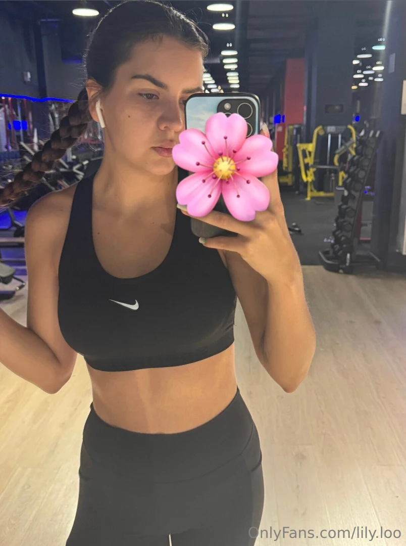 Do you like to do sports what s your favorite workout 