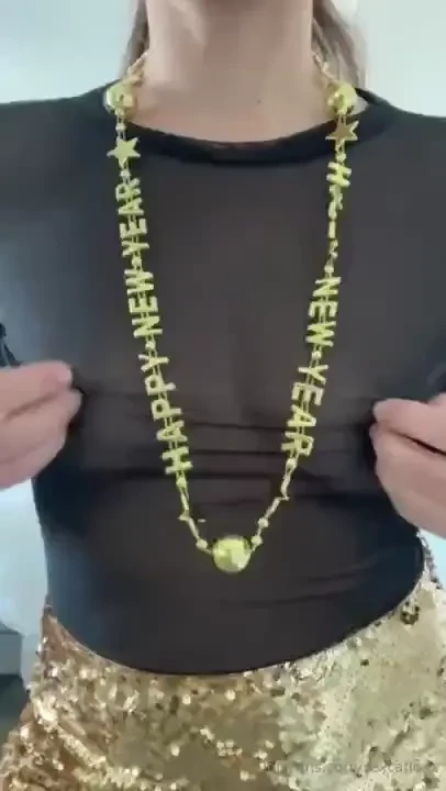 I once wore this outfit to someone s birthday party 