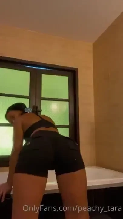 Little tease to get you started for valentine s tomorrow 