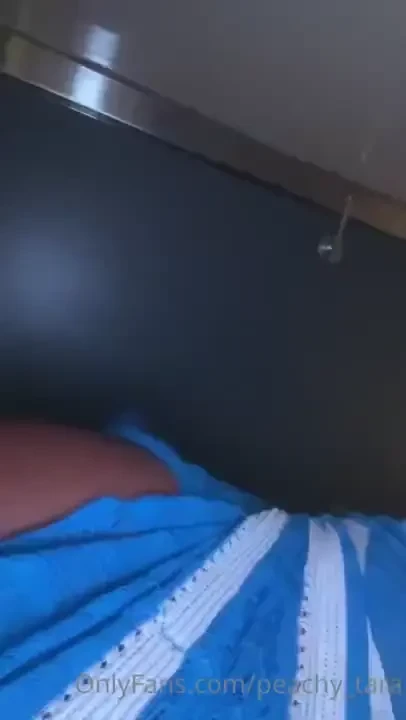 Out with the girls i never wear underwhere 