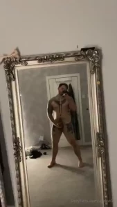 The three photos i d send you while you re at work you re meant to