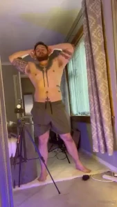 Hello i am your stinky boyfriend back from the gym and i will now