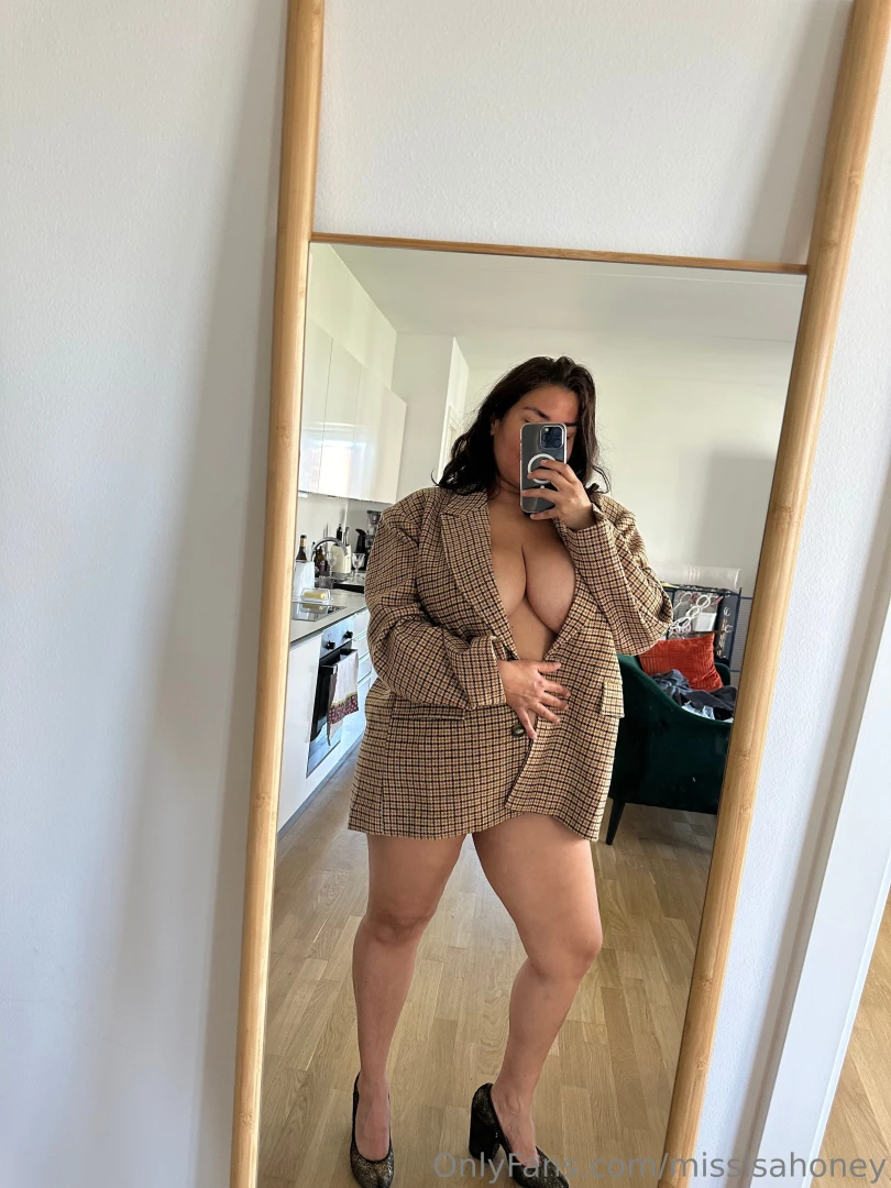 Heels and nothing else 