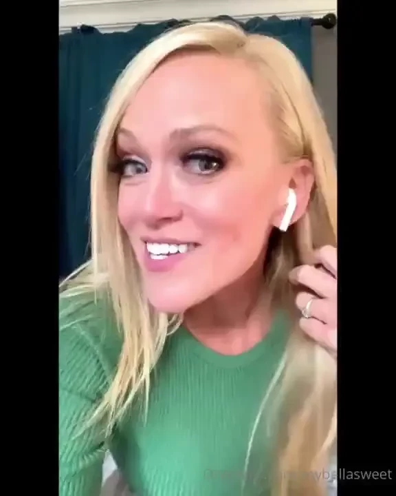 I m soo fucking in the mood for a bj right now come with me while i 