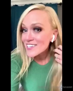 I m soo fucking in the mood for a bj right now come with me while i
