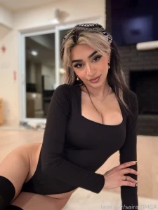 Damn you guys really wanted to see these photos squishy thighs ft my part 7