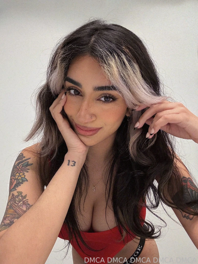 Lots of new subs hi many of you missed my juicy butt pic from the 