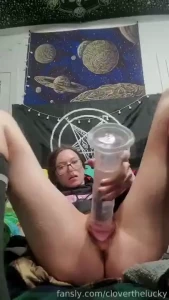 Big clear dildo 3 min vid