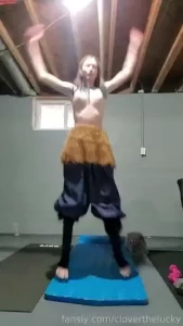 Inosuke 19 pics topless 1 min twerk vid 6 min exercise vid 8 min part 2