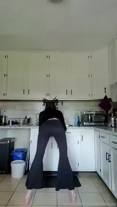 Horny and seductive pt 2 